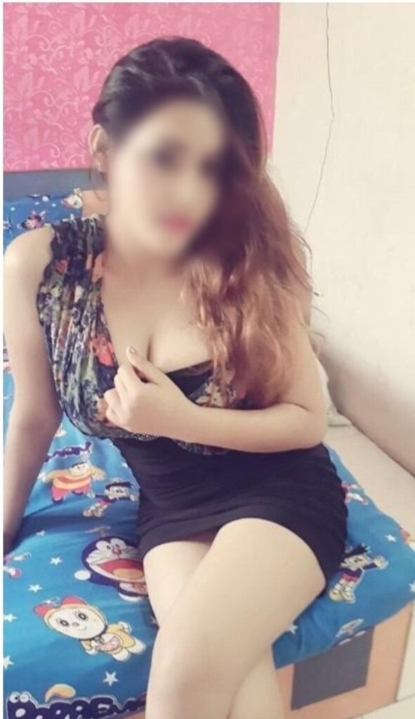 Pune's No. 1 Escorts Service - 24x7 - 08888556308 14 Pune Call Girl blurr