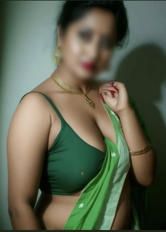 Pune's No. 1 Escorts Service - 24x7 - 08888556308 10 pune call girl phone number blurr